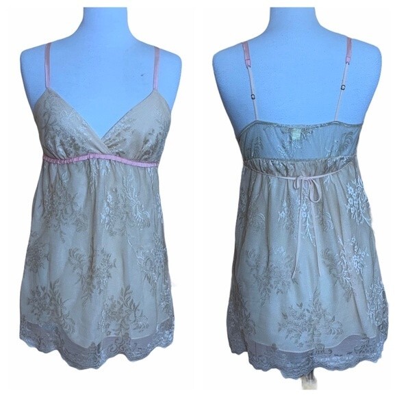 FLORA NIKROOZ Peach Lace Negligee Nightgown - Small - Picture 3 of 8